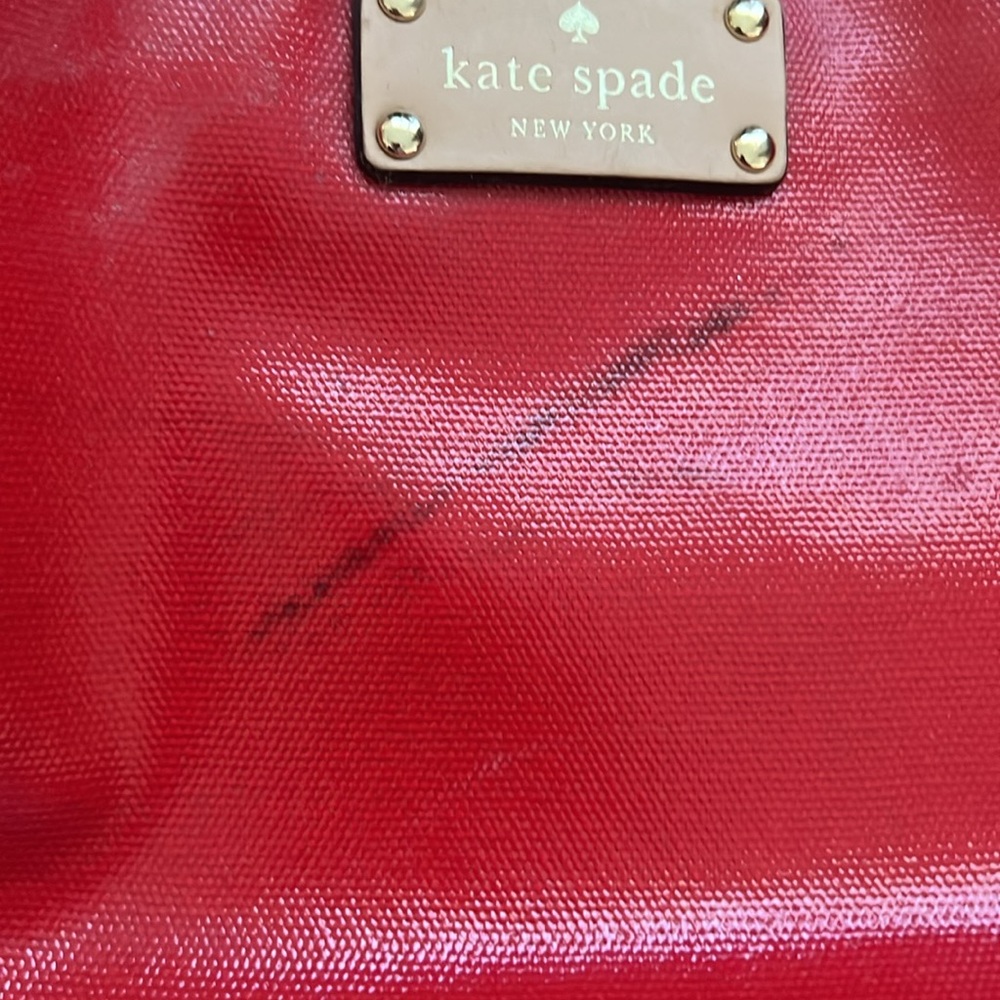 Red bag - Picture 2 of 6